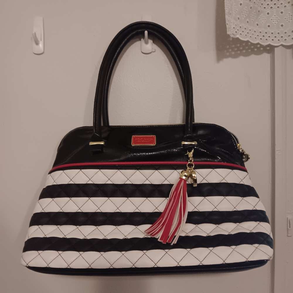 Betsey Johnson purse